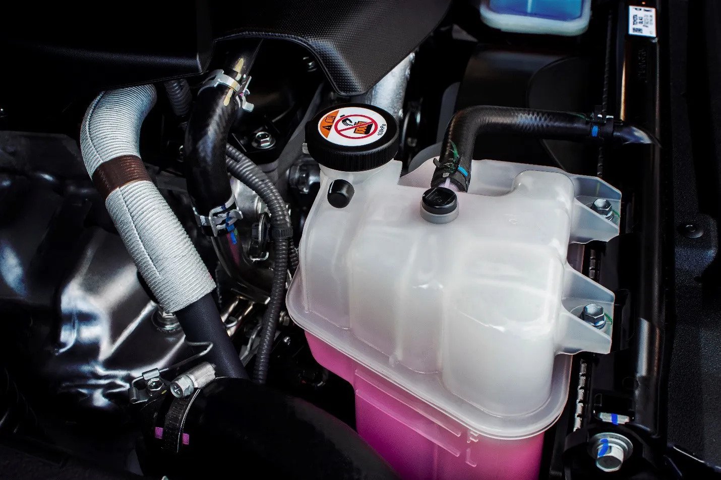 EVERYTHING YOU NEED TO KNOW ABOUT COOLANTS - COOLANT TECHNOLOGY, FUNCTION, & APPLICATIONS